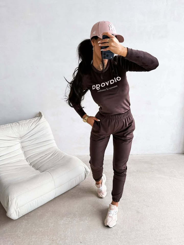 olavoga selira szett barna