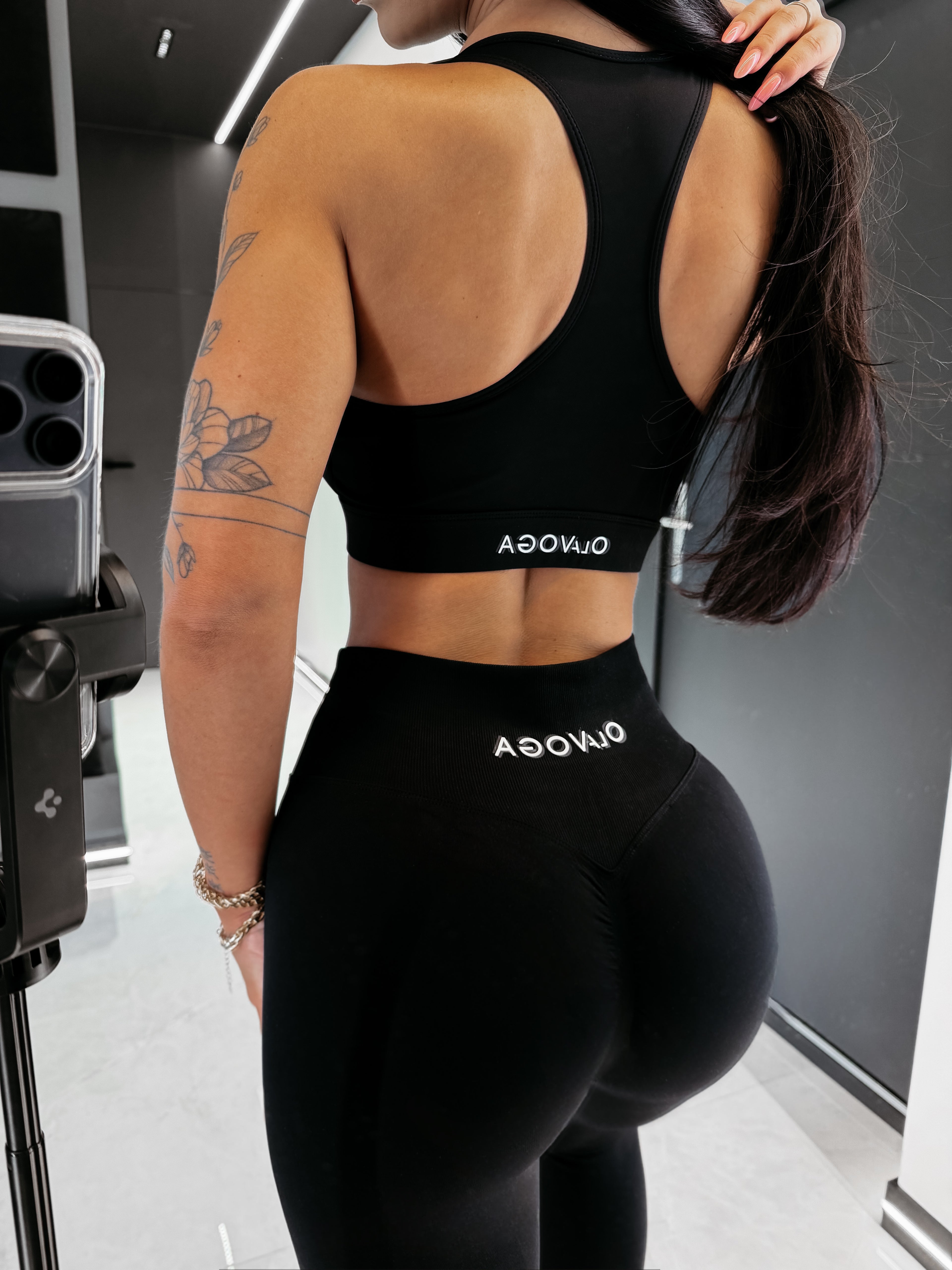 Olavoga Larisa szett