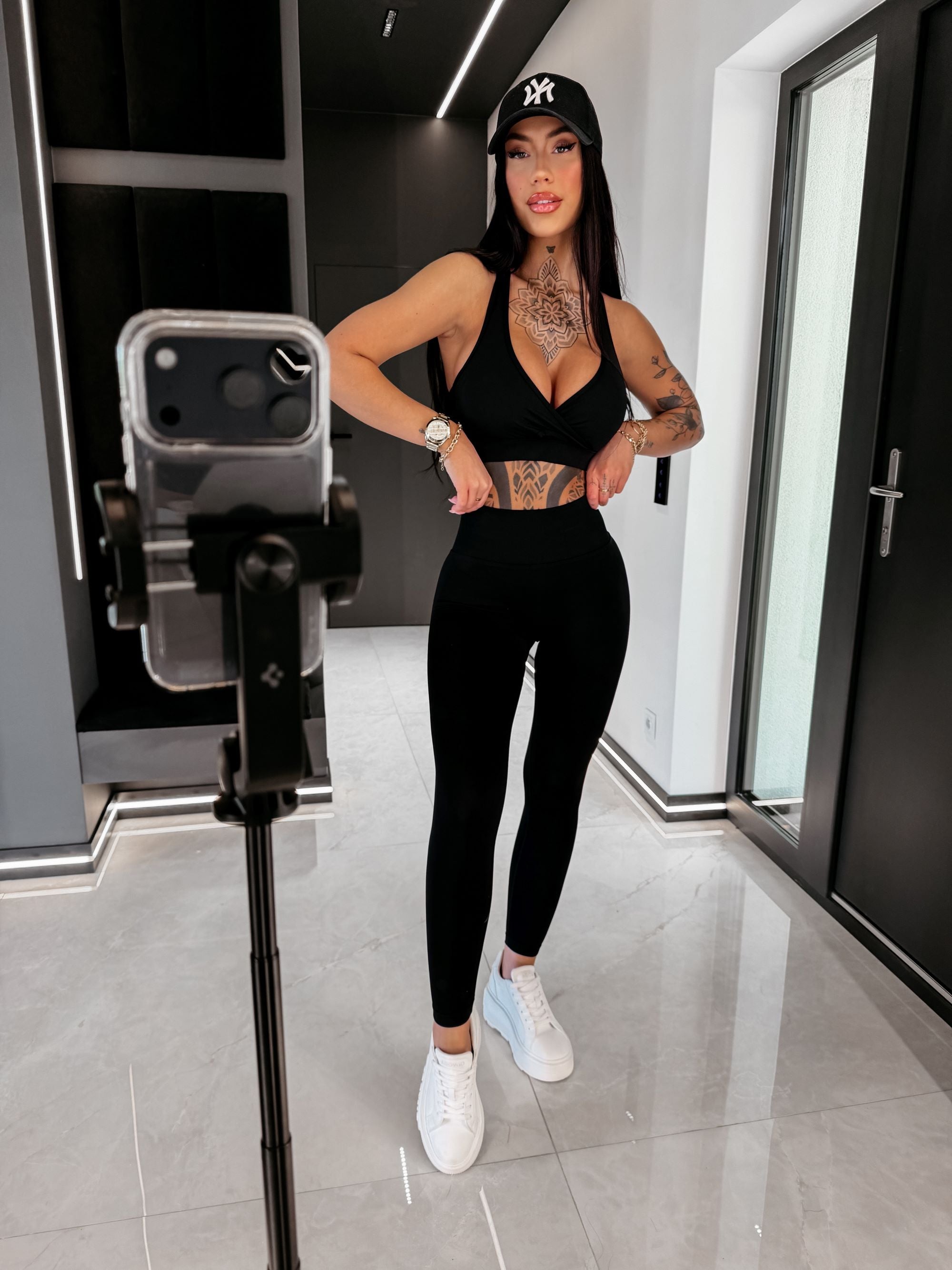 Olavoga Larisa szett